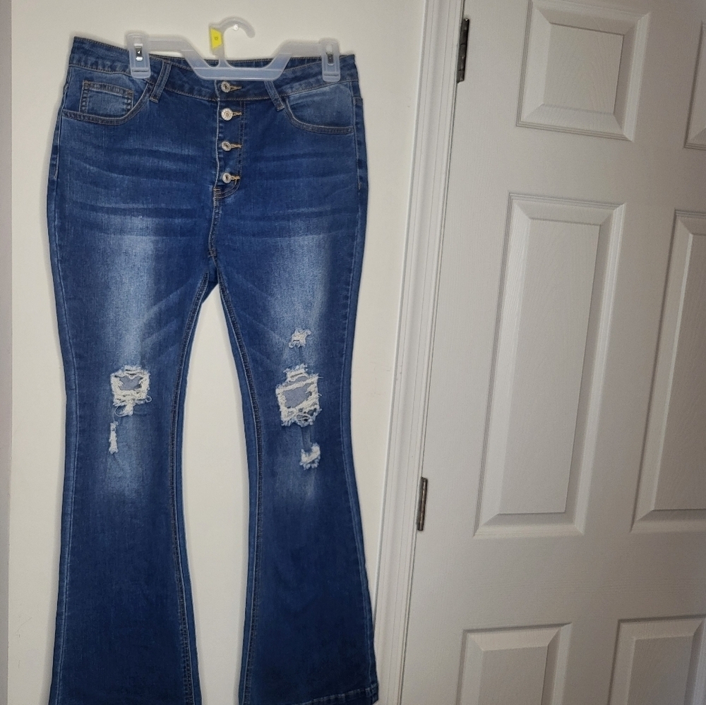 Distressed flare leg Jeans